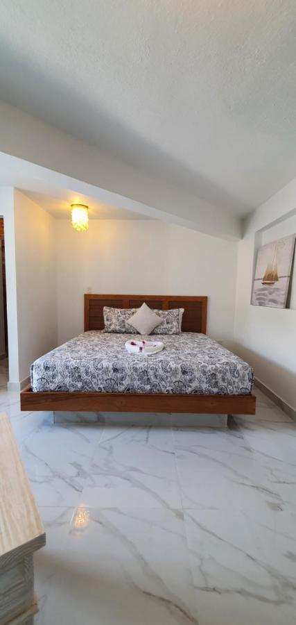 Triton Hotel Boutique & Restaurant Гуаяканес Екстериор снимка