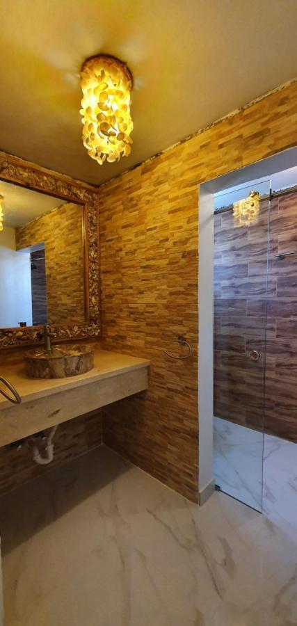 Triton Hotel Boutique & Restaurant Гуаяканес Екстериор снимка