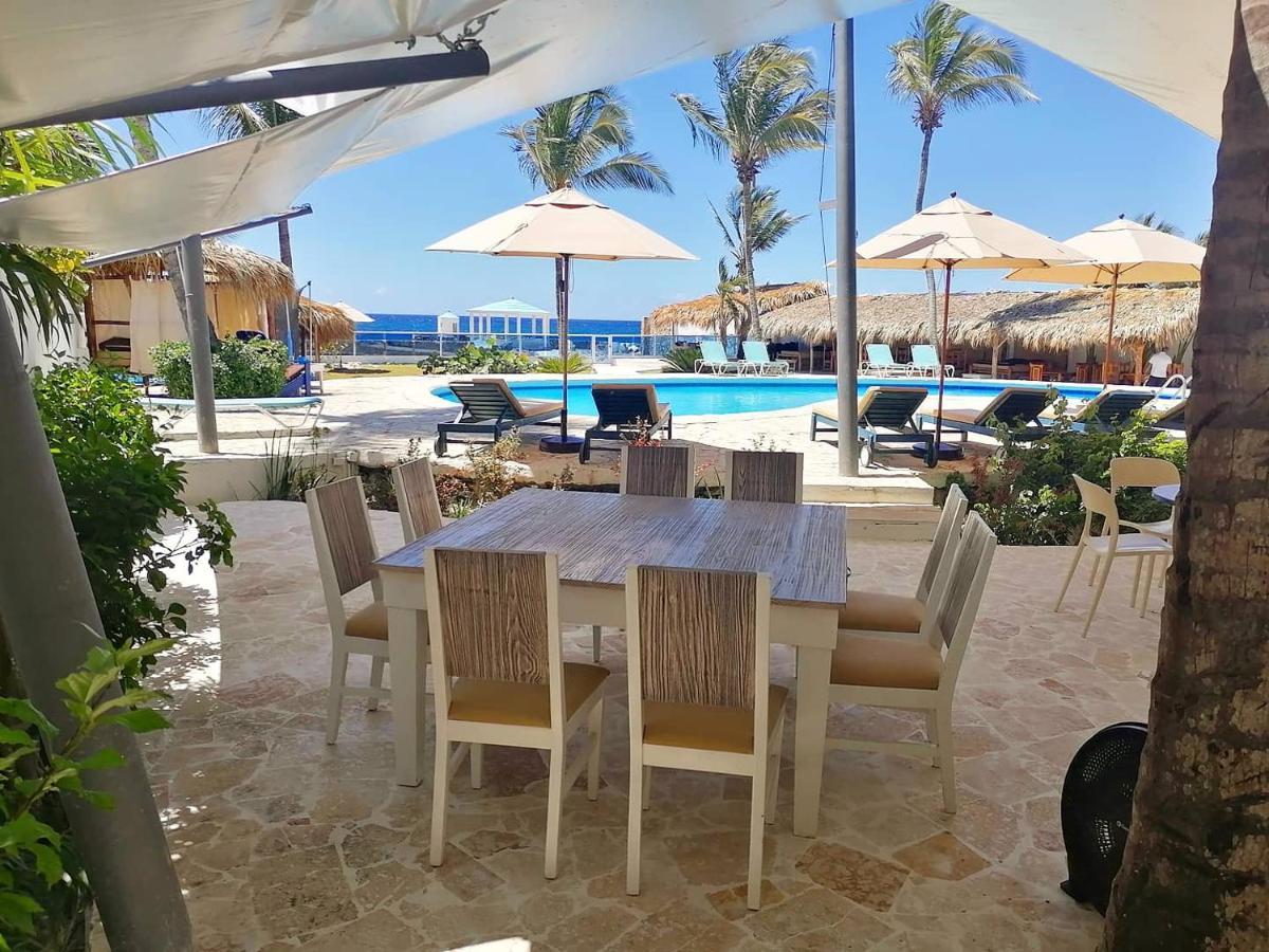 Triton Hotel Boutique & Restaurant Гуаяканес Екстериор снимка