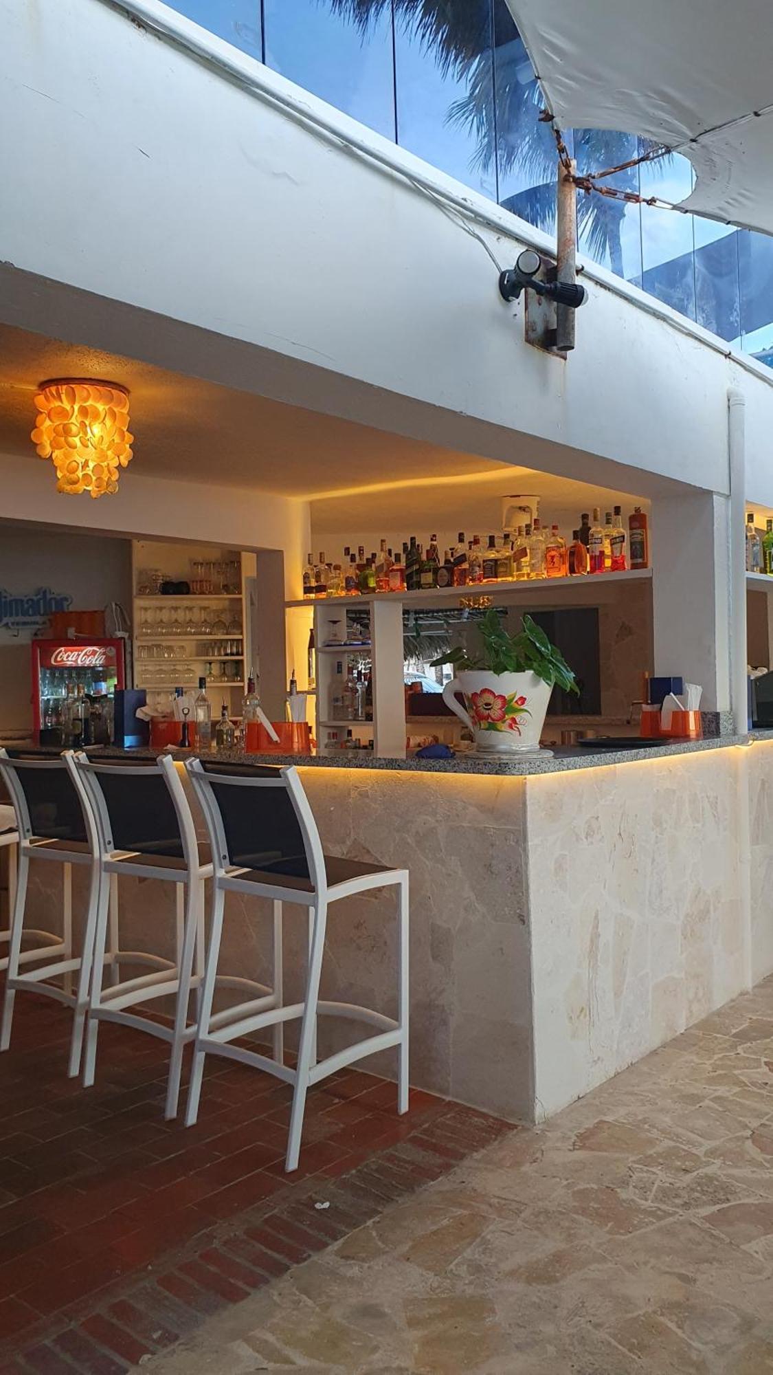 Triton Hotel Boutique & Restaurant Гуаяканес Екстериор снимка