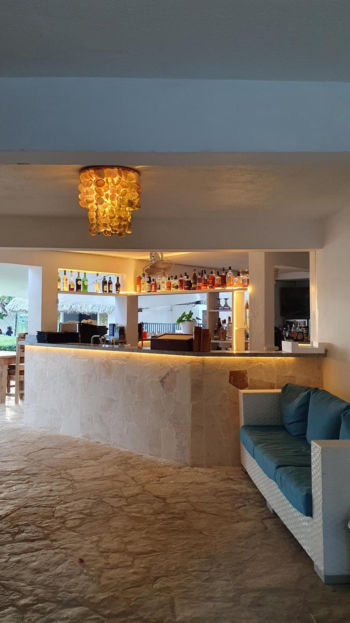 Triton Hotel Boutique & Restaurant Гуаяканес Екстериор снимка