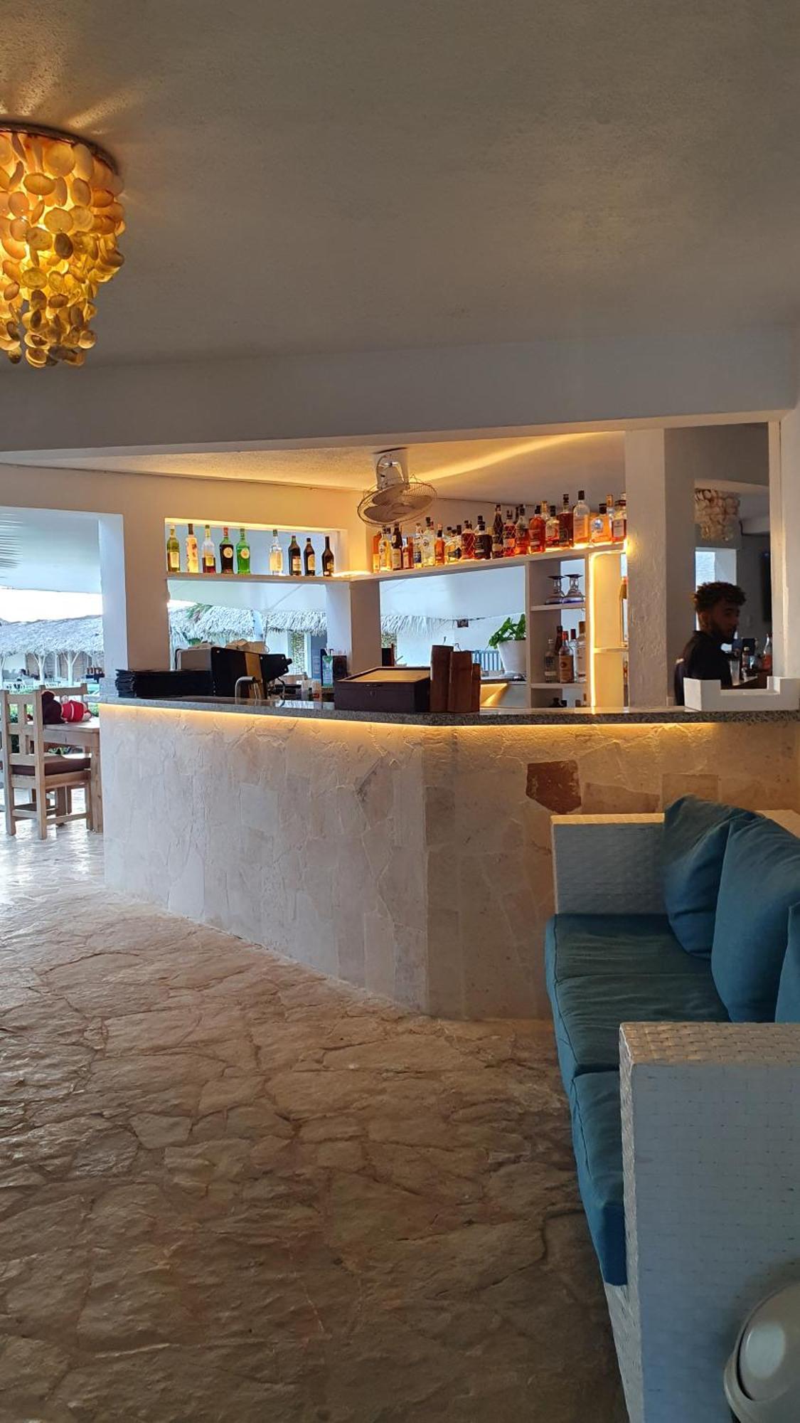 Triton Hotel Boutique & Restaurant Гуаяканес Екстериор снимка