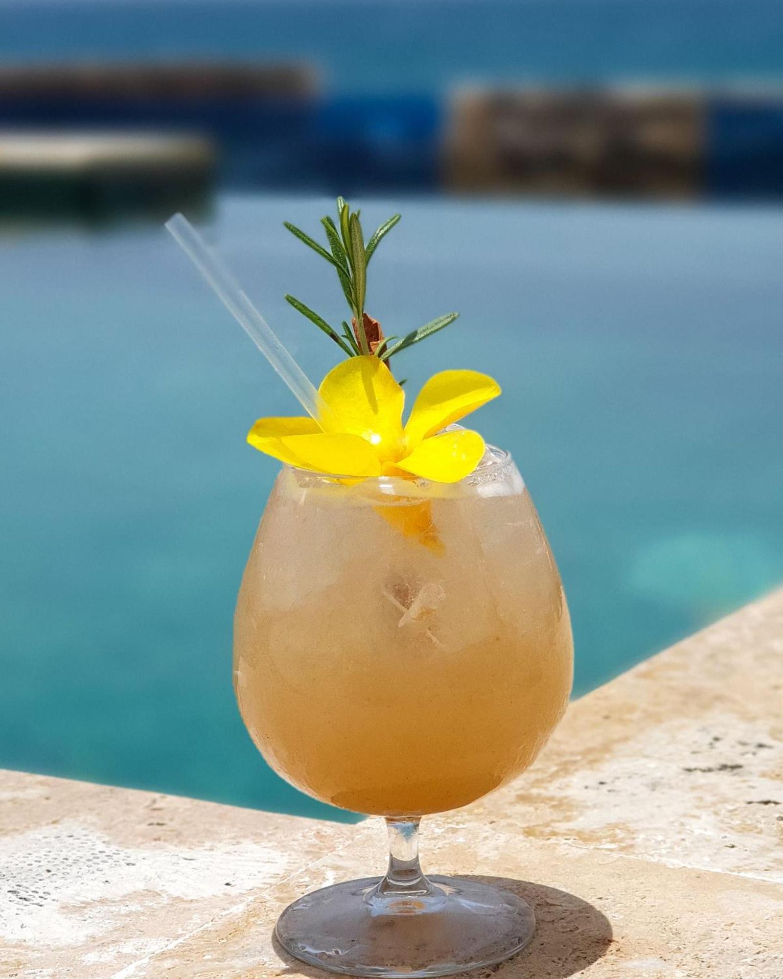 Triton Hotel Boutique & Restaurant Гуаяканес Екстериор снимка